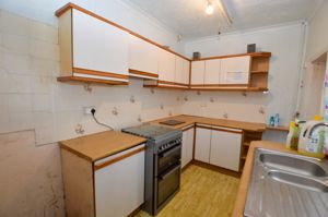 Kitchen- click for photo gallery